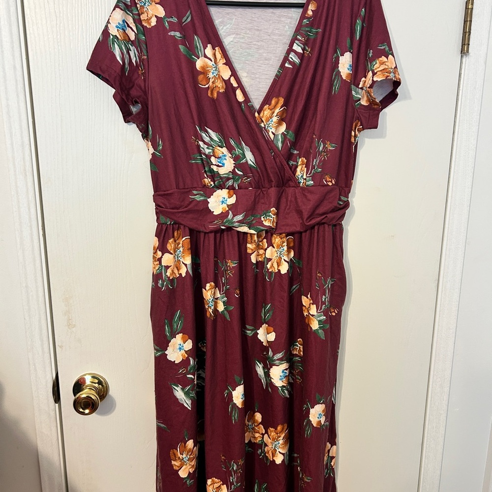 Women's Burgundy Floral Wrap Maxi Dress